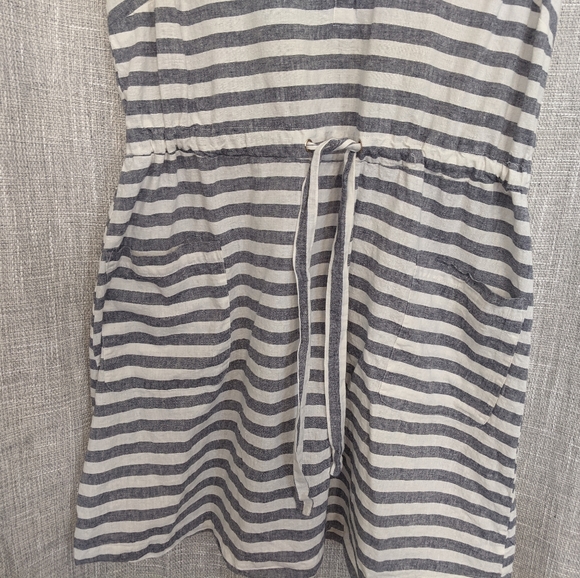 Ladies summer/beach dress - Picture 1 of 4
